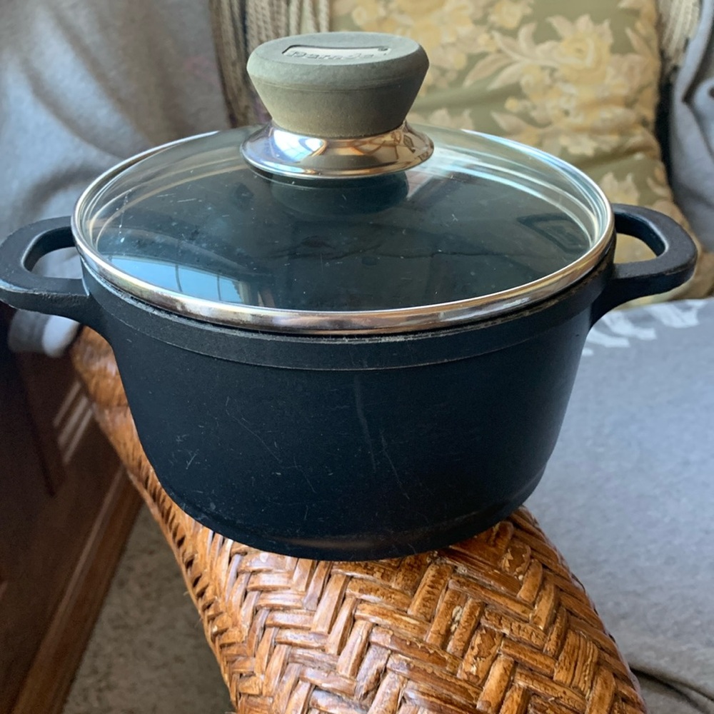 Berndes 1.25 quarts dutch oven with glass lid